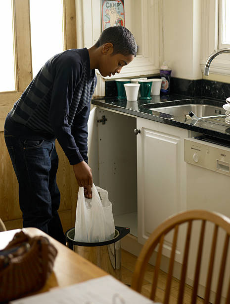 Best Basement Cleanout  in Toledo, IA